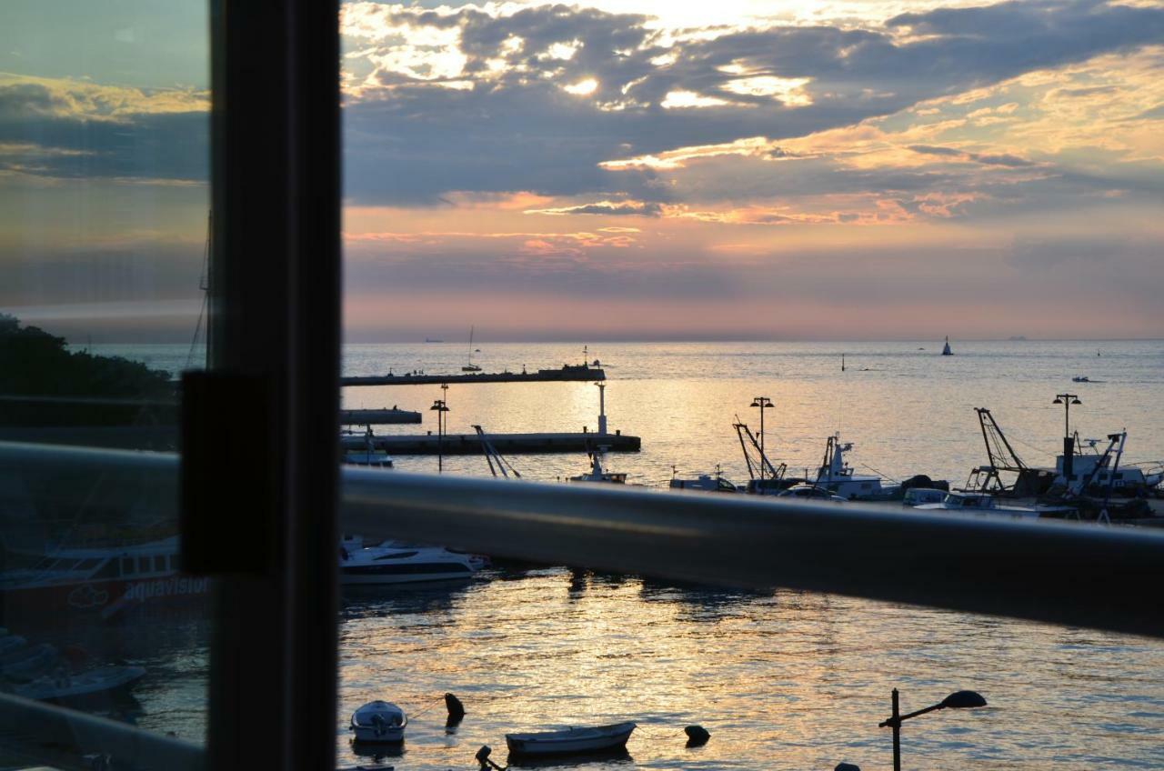 Apartment Umag Center Istria Croatia With Seaview By Rentistra Екстериор снимка